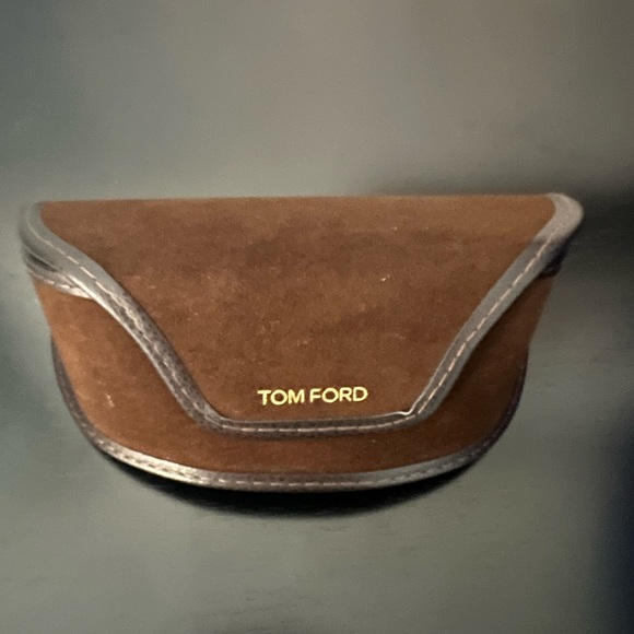 Tom Ford Accessories - TOM FORD NWT BROWN SUEDE LIKE LARGE INCLUSIVE EYEGLASS CASE- NO GLASSES